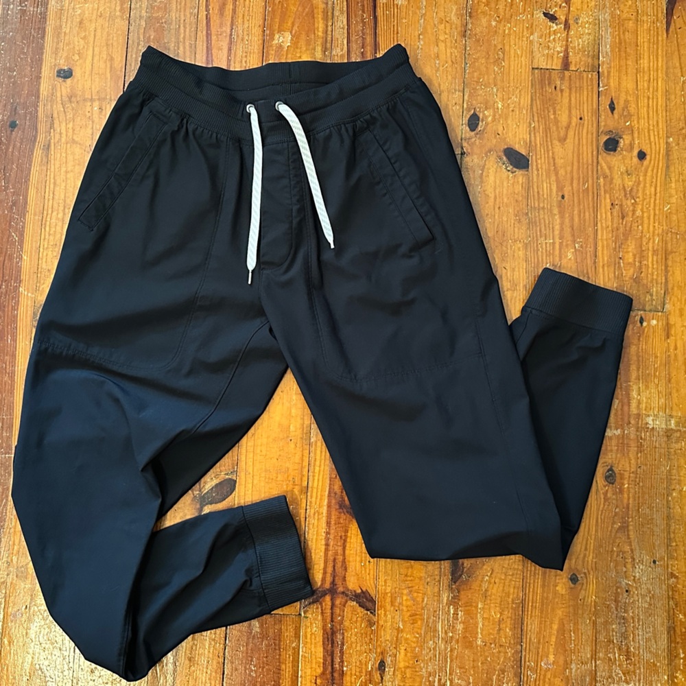Vuori Meta Joggers 28” inseam